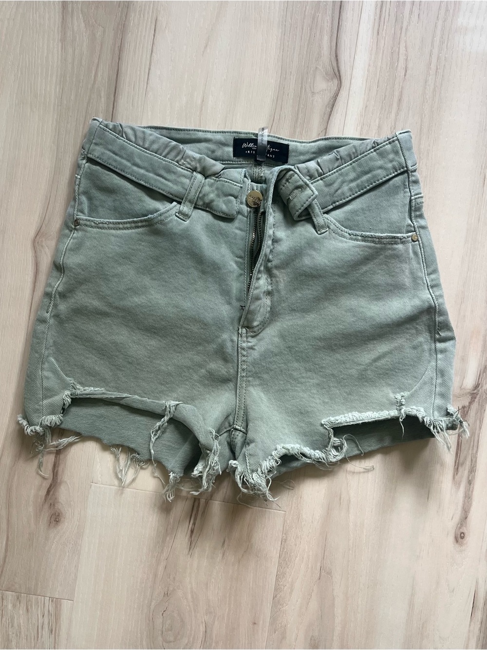 Willow Boutique x Risen shorts size L